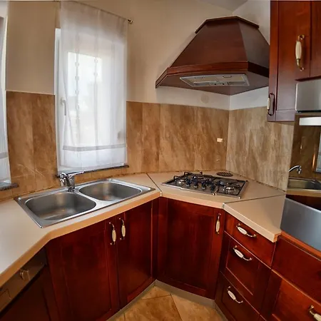 Apartment Sablic *